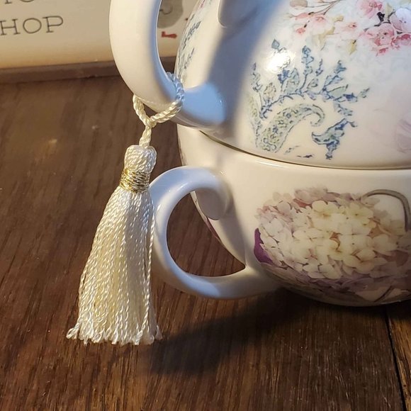 SUMMER RIVER Tea for One TEAPOT W/ TASSEL CUP LID Peacock Floral Porcelain 6 in - Picture 4 of 10